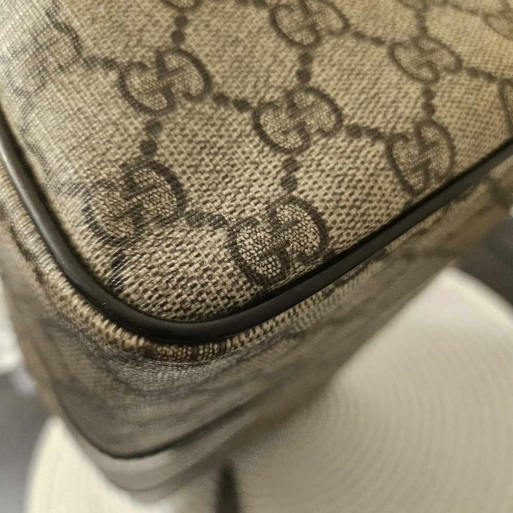 👜 Gucci GG Supreme Boston Satchel - Picture 6 of 15